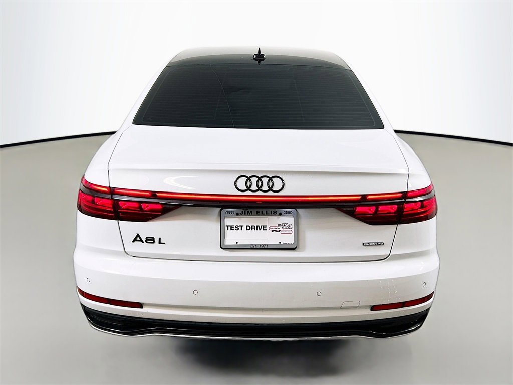 Used 2022 Audi A8 L 3.0T w/ Executive Package image 6