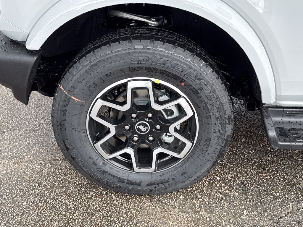New 2026 Ford Bronco Outer Banks AWD/4WD image 11
