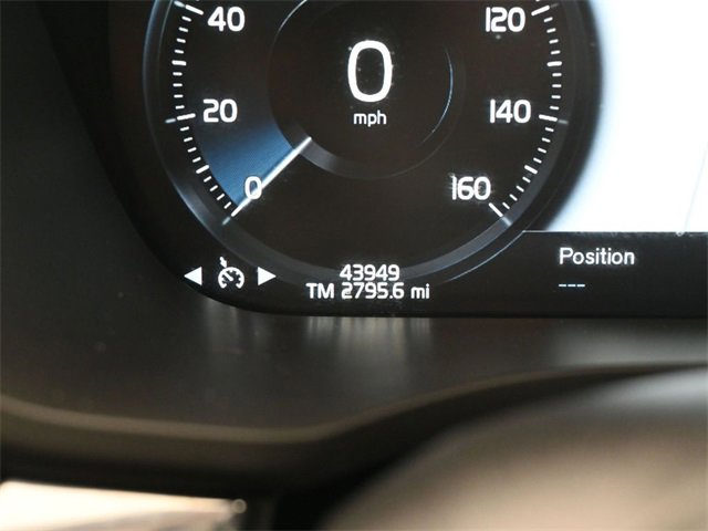 Used 2020 Volvo XC60 T5 Inscription w/ Protection Package Premier image 25