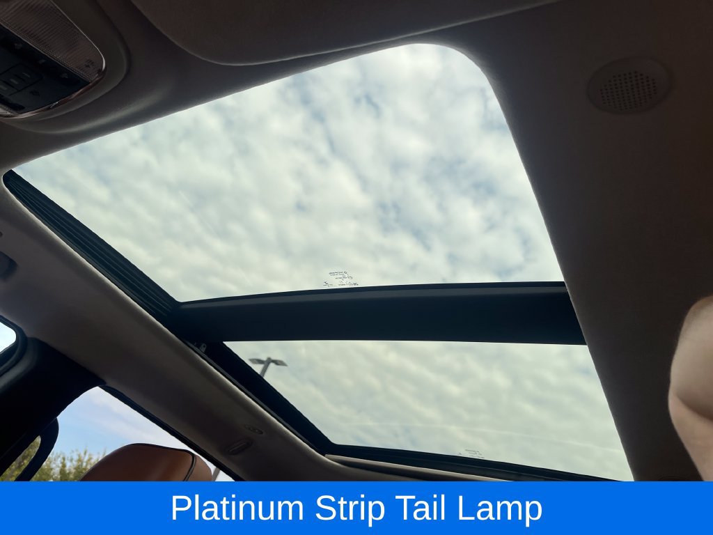 Used 2016 Jeep Grand Cherokee Summit w/ Platinum Series Group RWD image 27