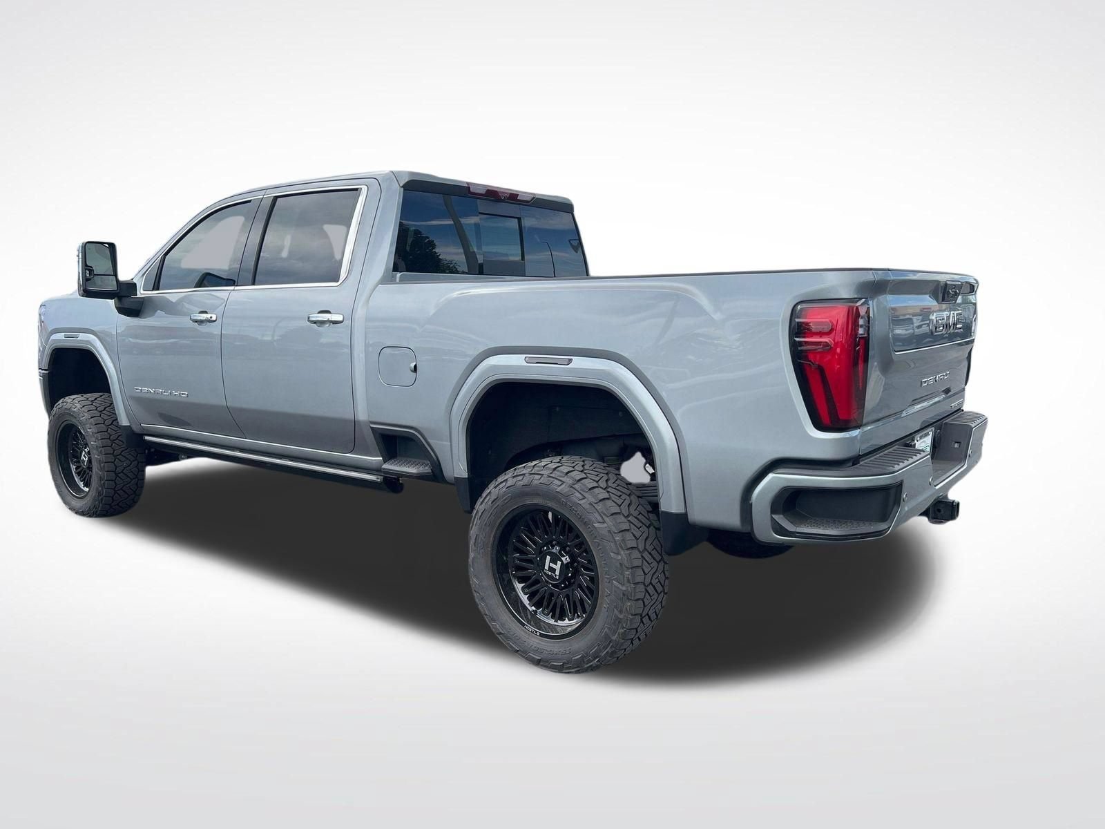 Used 2025 GMC Sierra 2500 Denali Ultimate AWD/4WD image 7