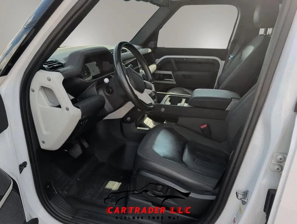 Used 2021 Land Rover Defender 110 SE AWD/4WD image 21