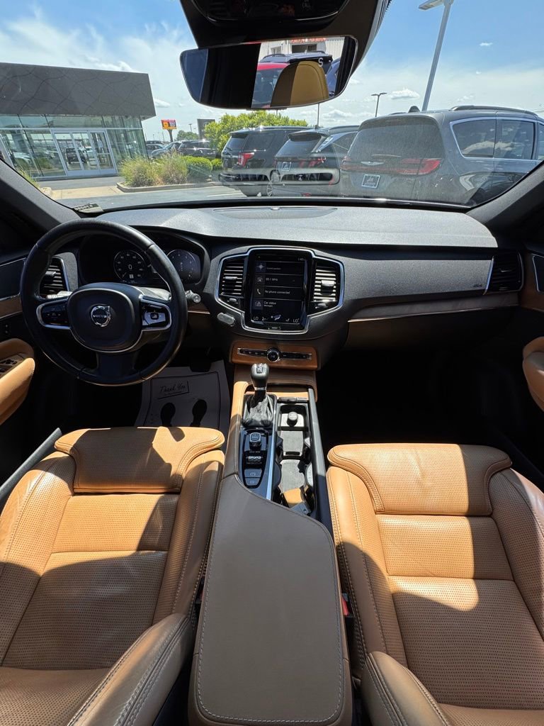 Used 2017 Volvo XC90 T6 Inscription w/ Vision Package AWD/4WD image 19