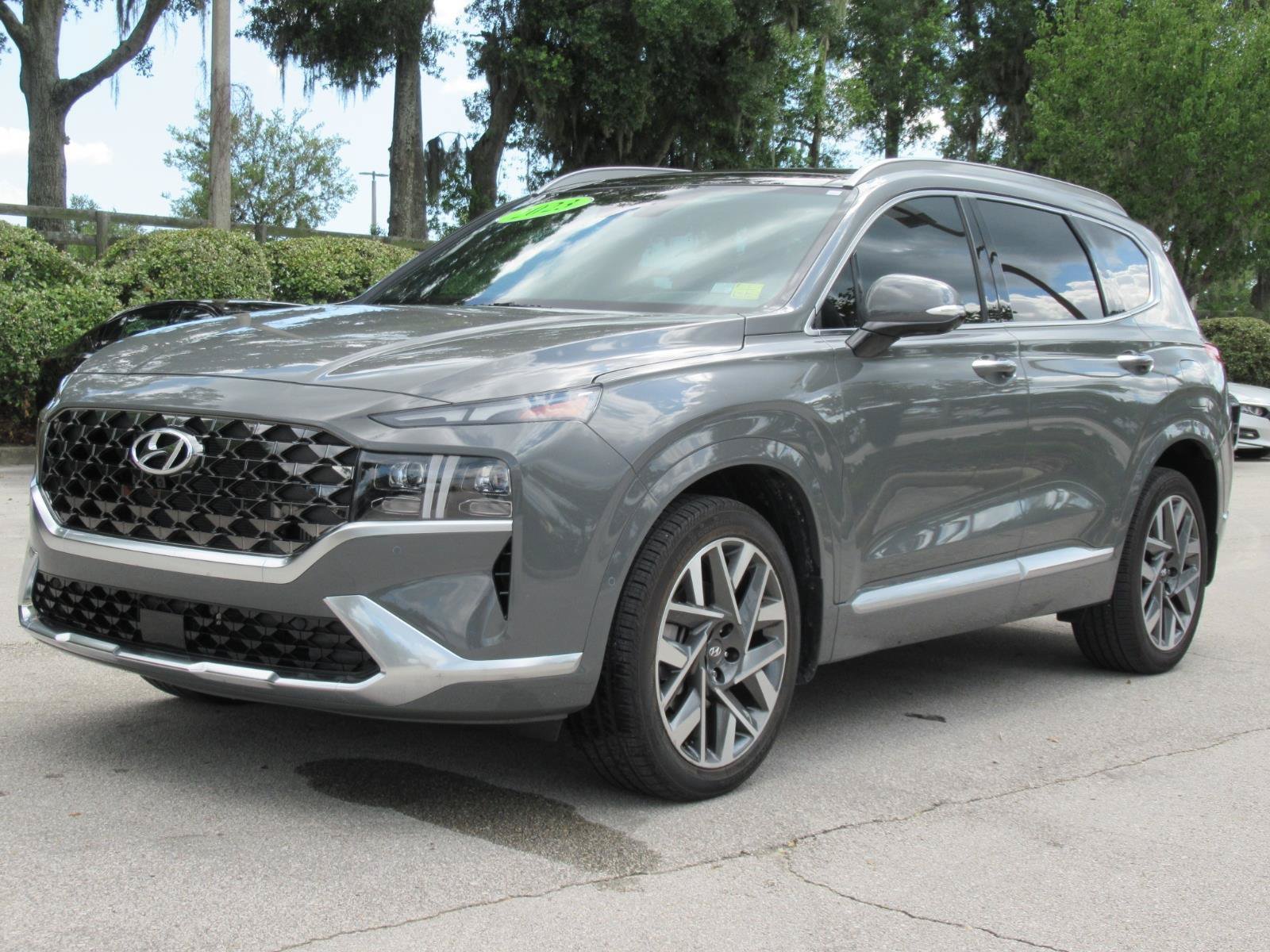 Used 2023 Hyundai Santa Fe Calligraphy FWD image 3