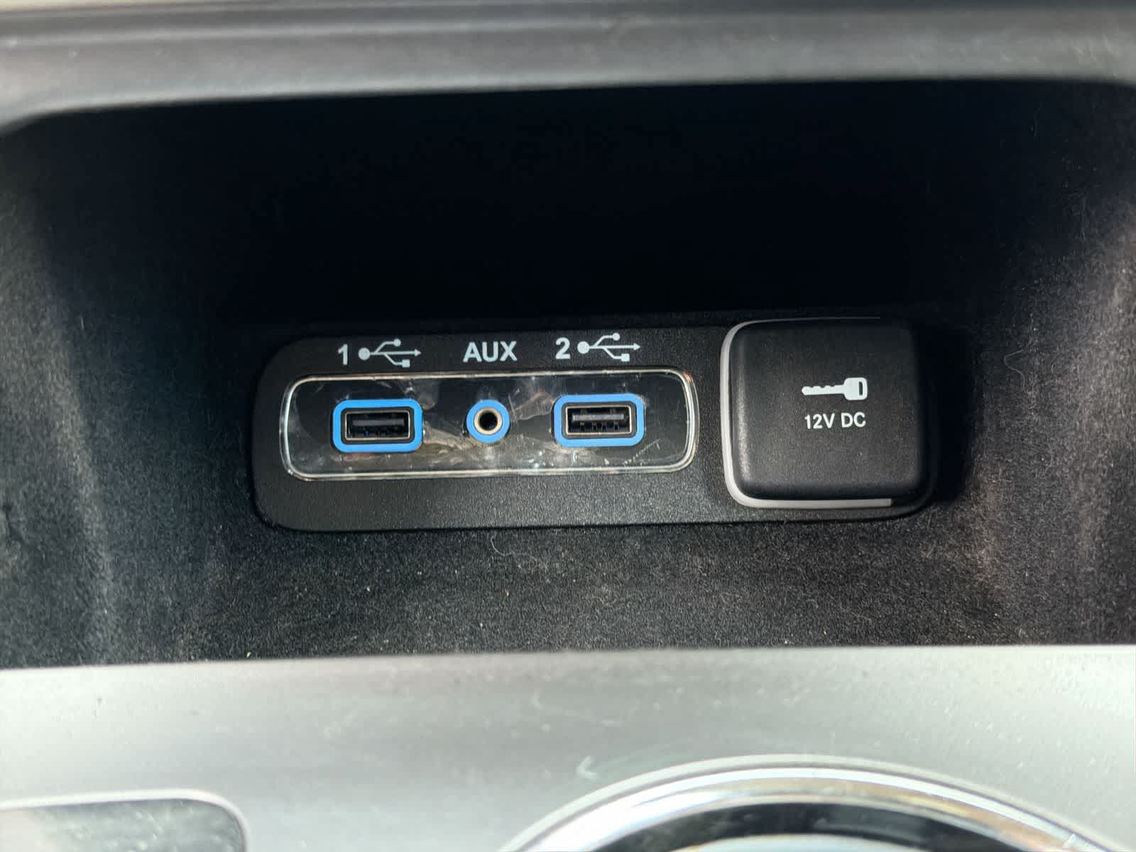 Used 2020 Jeep Grand Cherokee Limited AWD/4WD image 32