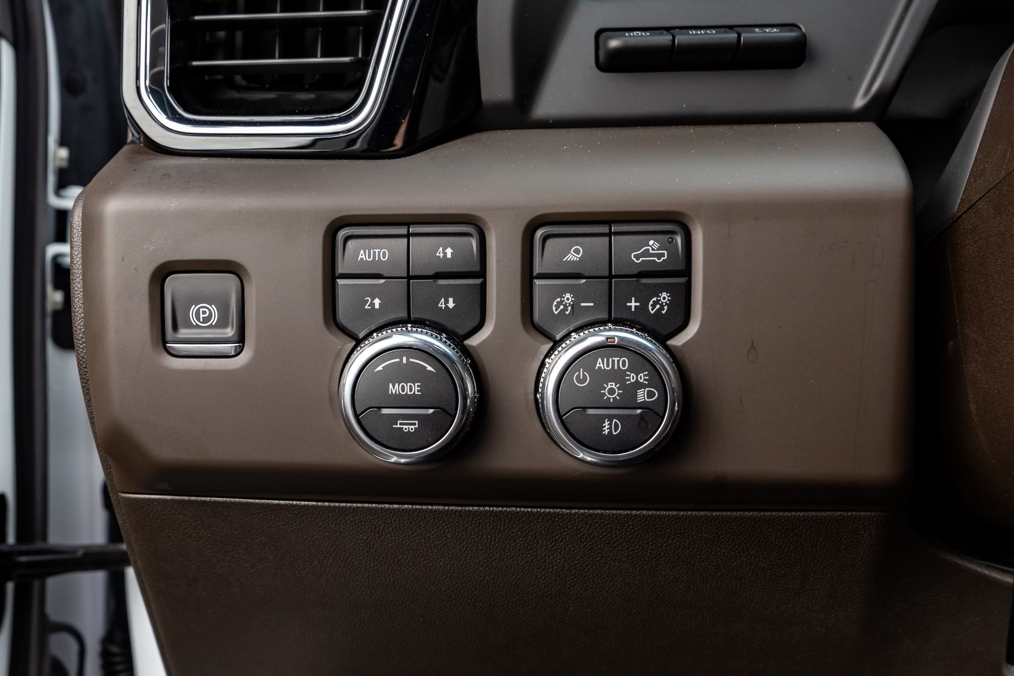 Used 2025 GMC Sierra 2500 Denali w/ Denali Reserve Package image 22