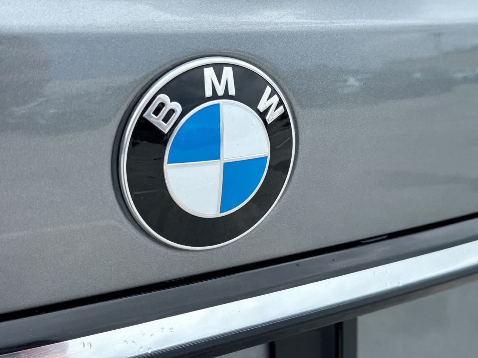 Used 2024 BMW X7 xDrive40i AWD/4WD image 18