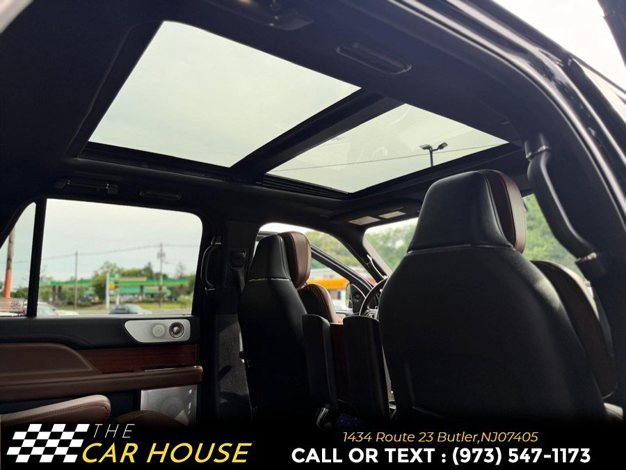 Used 2024 Lincoln Navigator Reserve AWD/4WD image 24