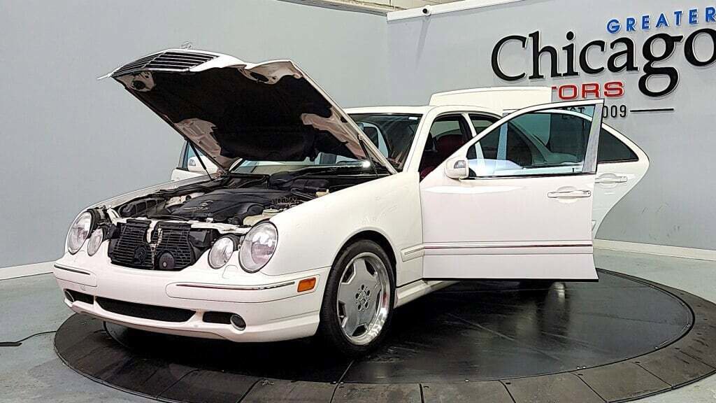 Used 2002 Mercedes-Benz E 55 AMG Sedan image 3