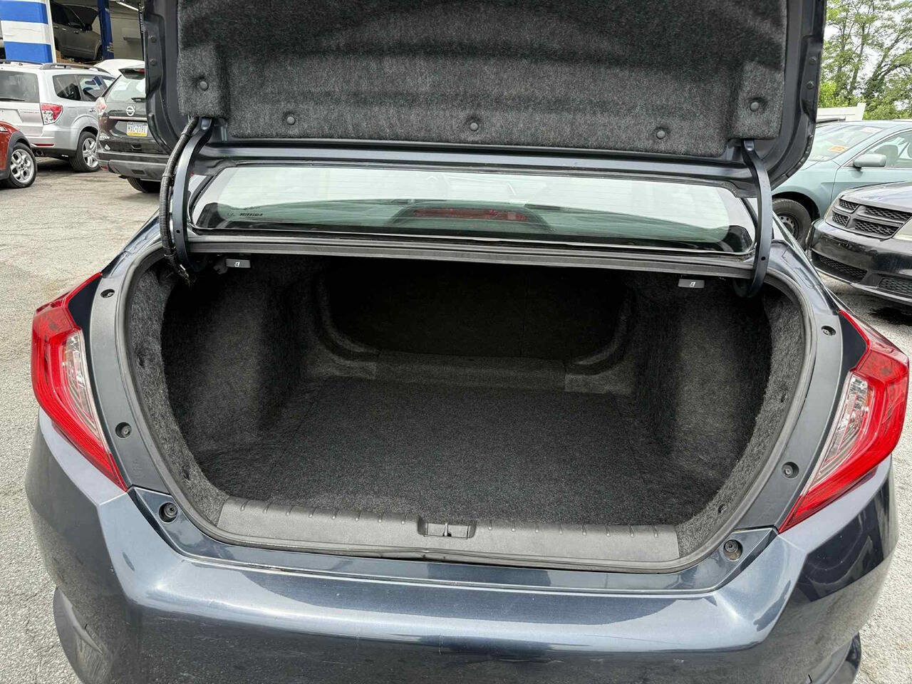 Used 2017 Honda Civic EX image 11