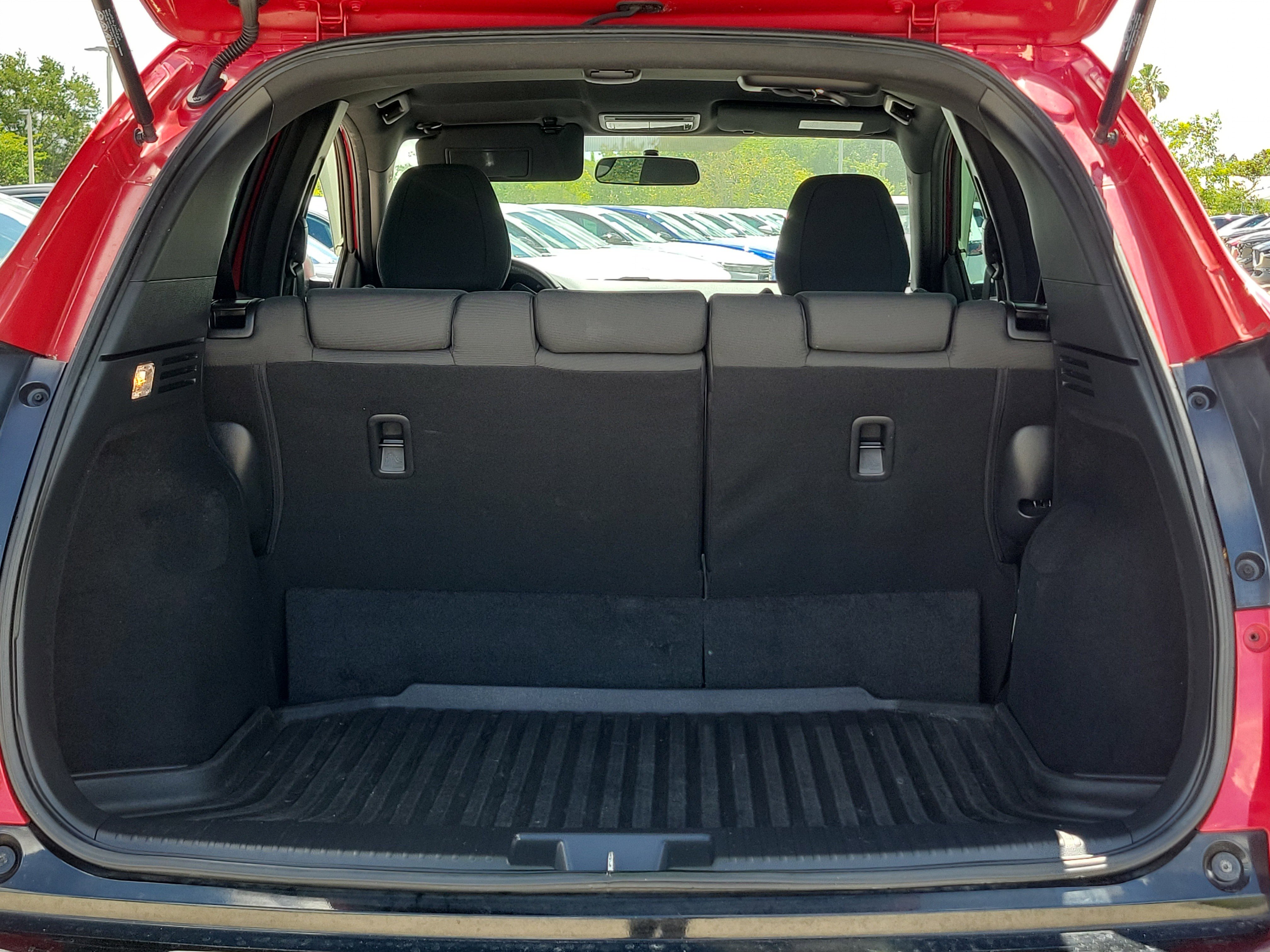 Used 2019 Honda HR-V Sport image 11