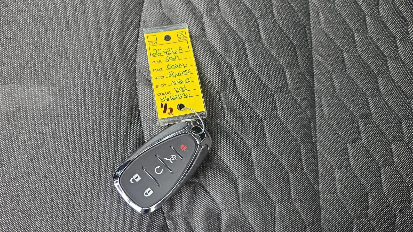 Used 2021 Chevrolet Equinox LT image 29