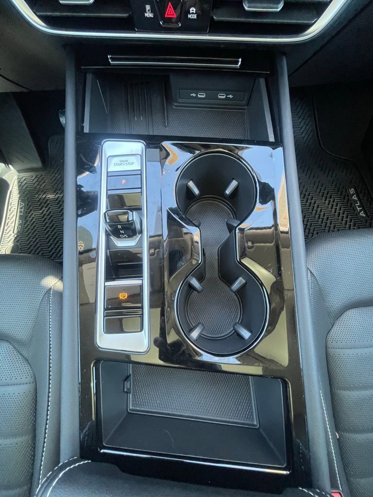 Certified 2025 Volkswagen Atlas SEL image 13