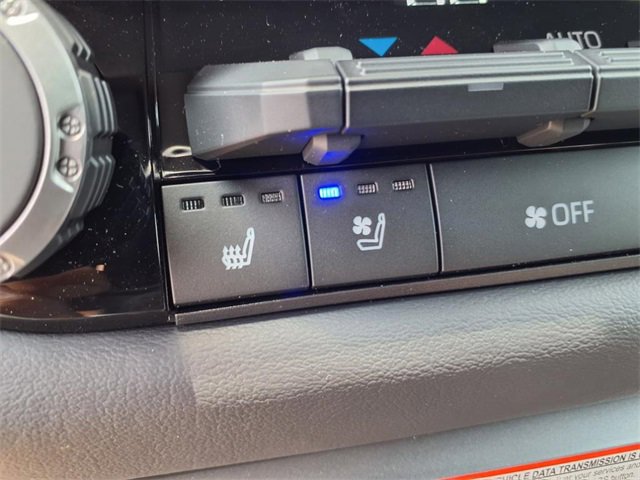 New 2025 Toyota Tundra Platinum image 15