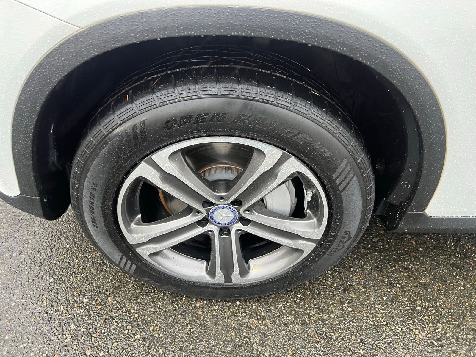 Used 2017 Mercedes-Benz GLC 300 4MATIC image 10