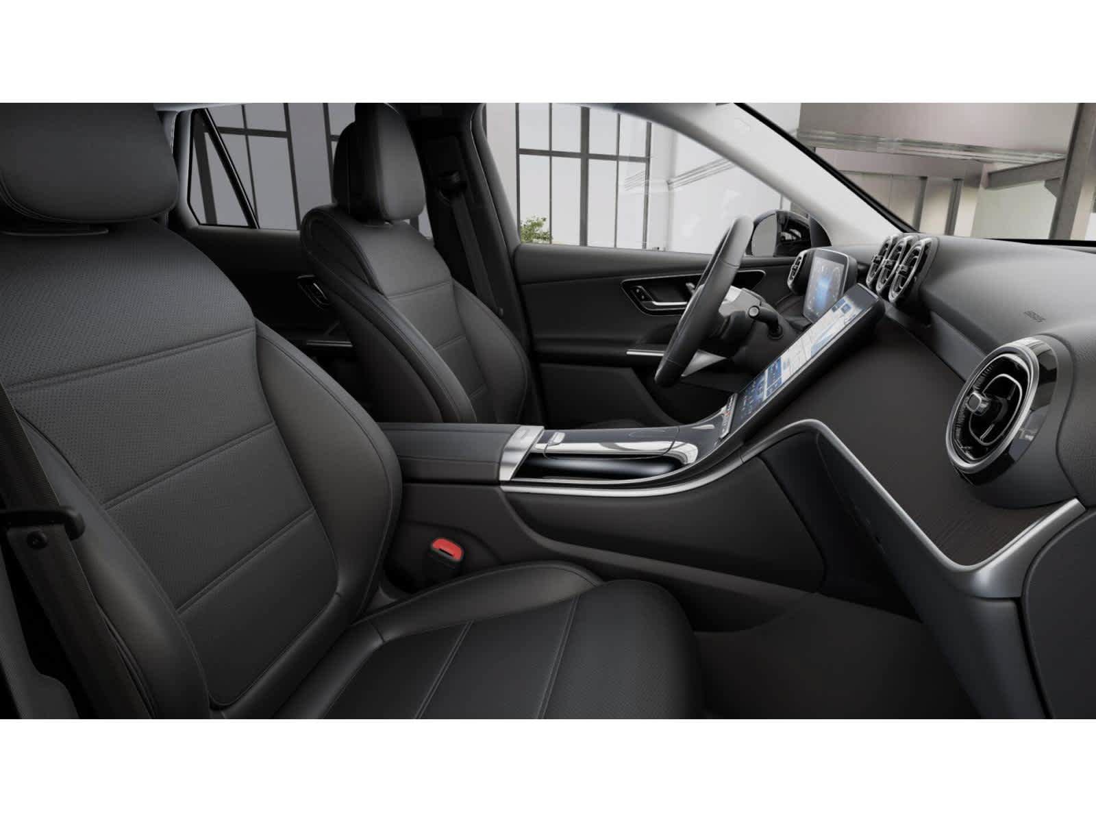 Used 2026 Mercedes-Benz GLC 350e 4MATIC image 3