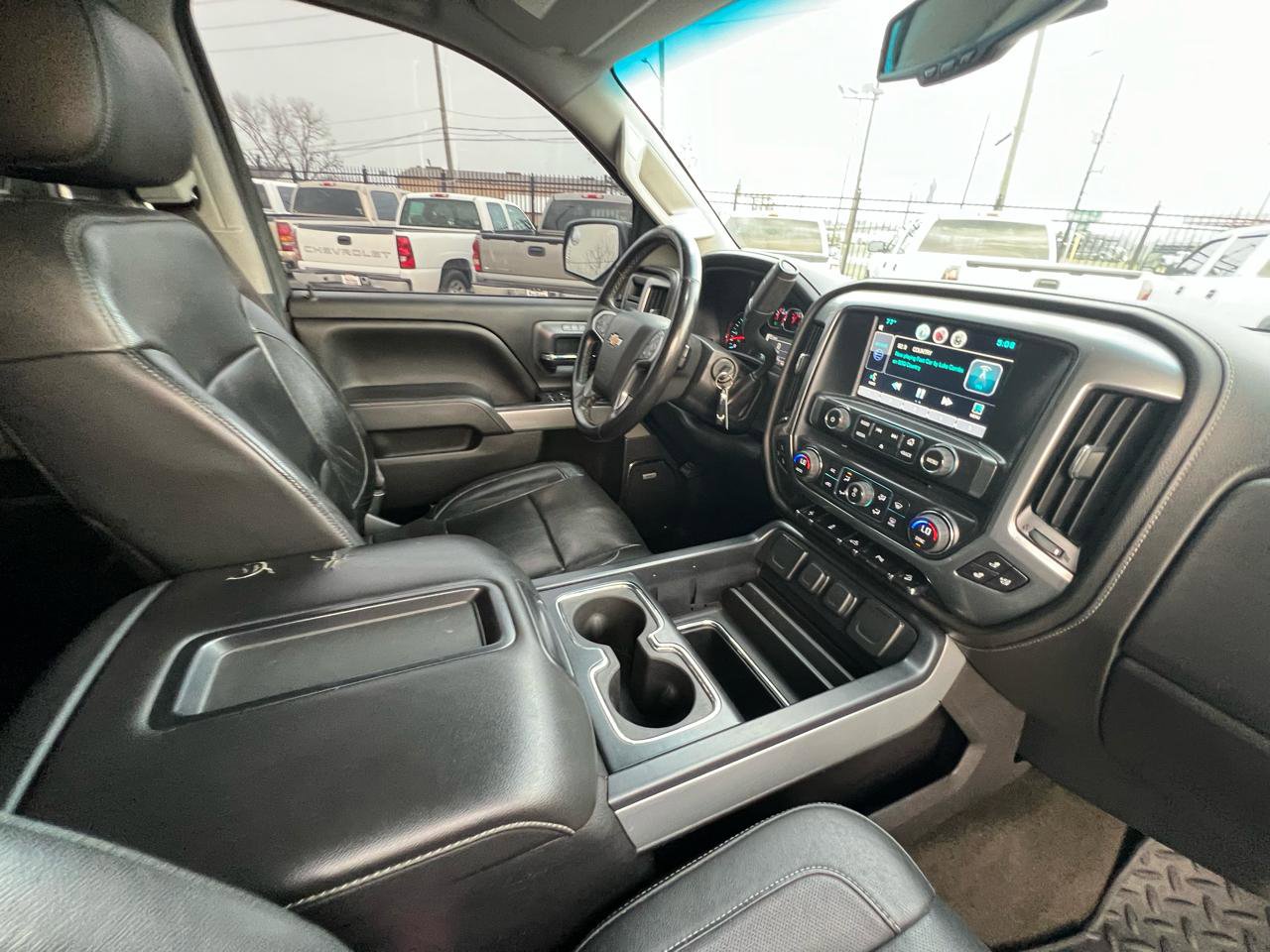 Used 2015 Chevrolet Silverado 1500 LTZ Z71 w/ Midnight Edition AWD/4WD image 46