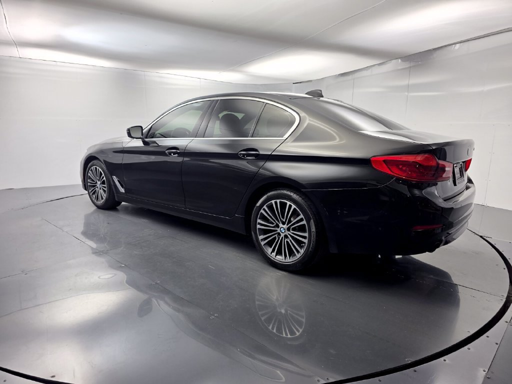 Used 2019 BMW 530i w/ Convenience Package RWD image 4