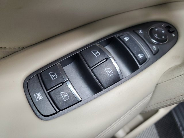 Used 2022 INFINITI QX80 Sensory w/ Cargo Package image 17