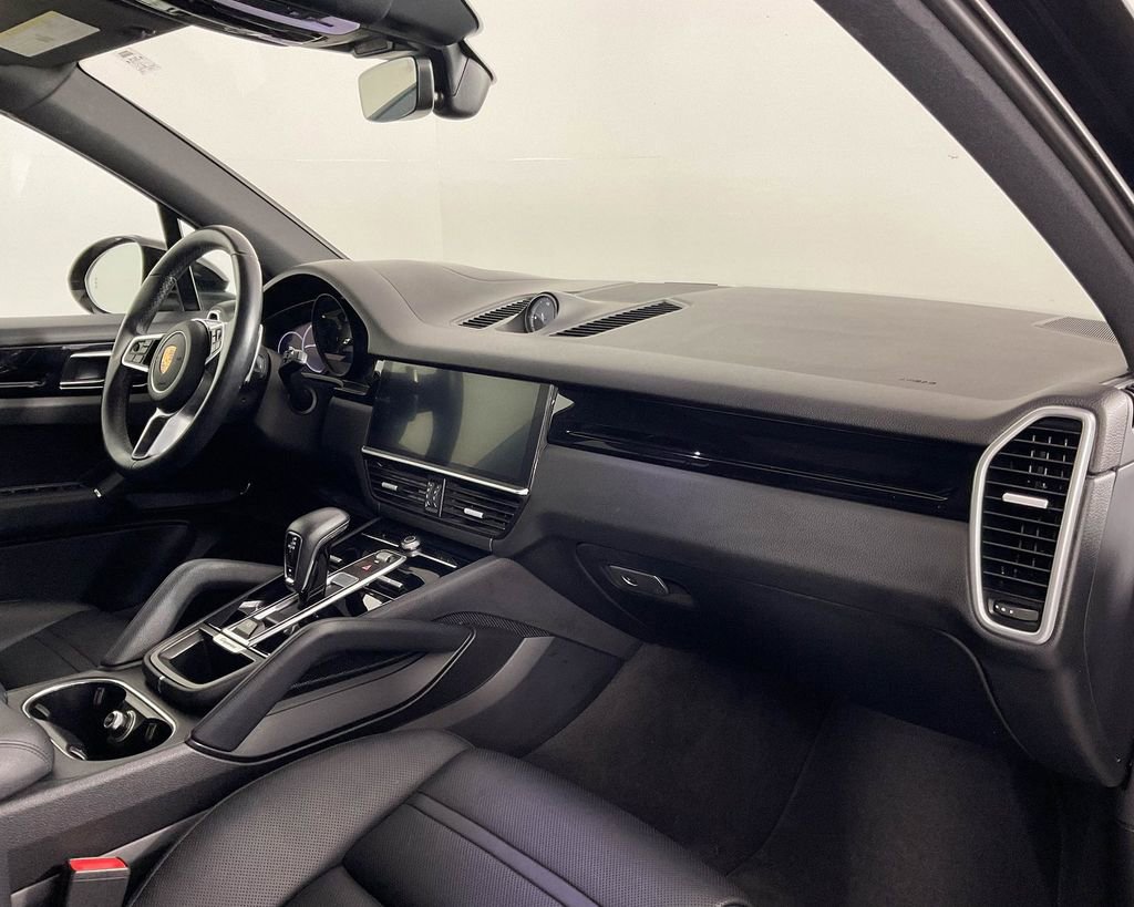 Used 2019 Porsche Cayenne AWD/4WD image 21