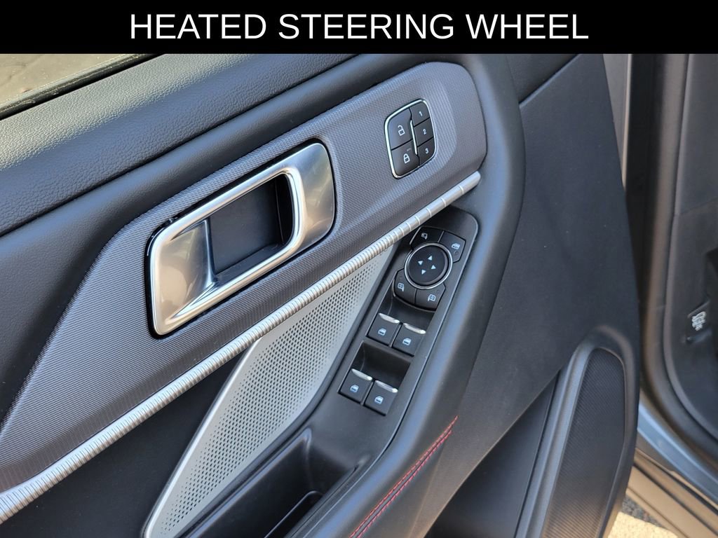 Used 2025 Ford Explorer ST AWD/4WD image 18
