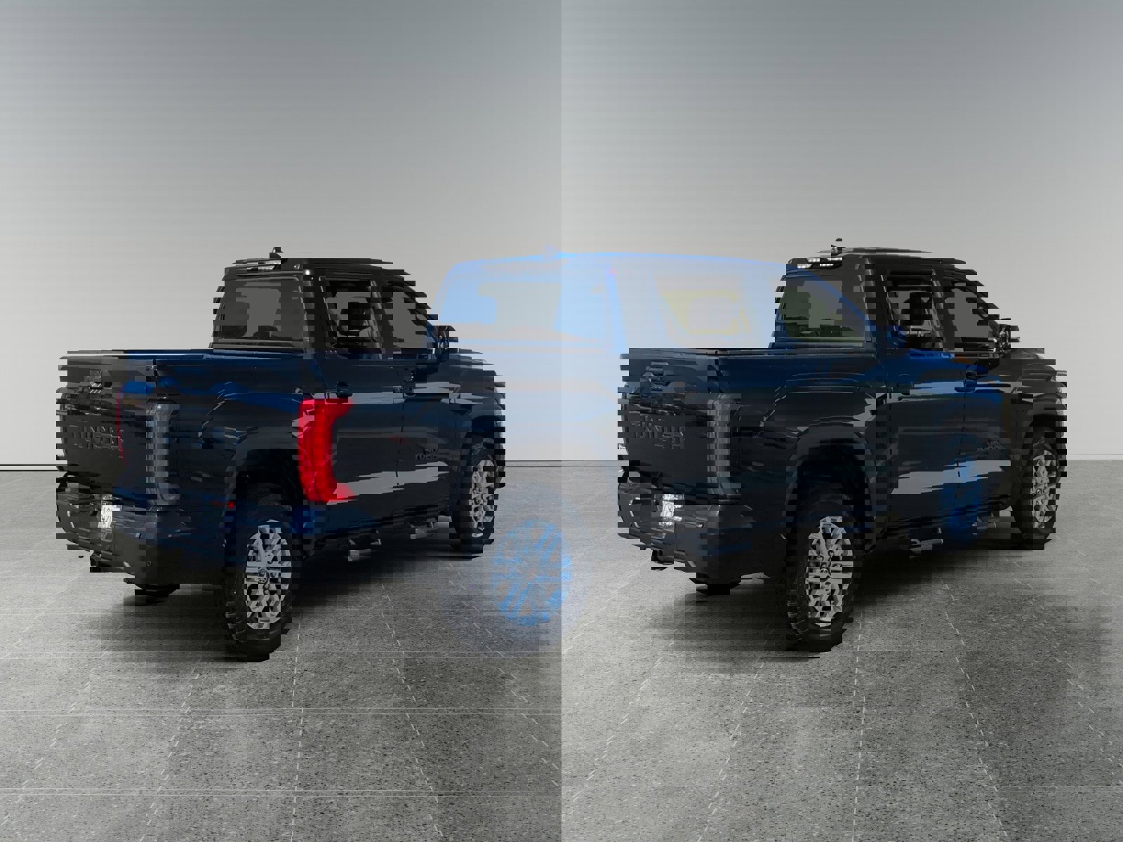 Used 2025 Toyota Tundra SR5 image 5