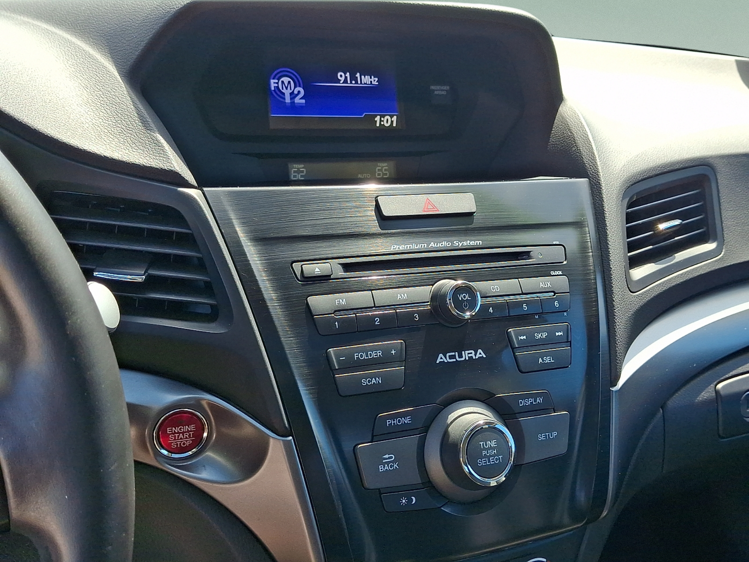 Used 2015 Acura ILX FWD image 13