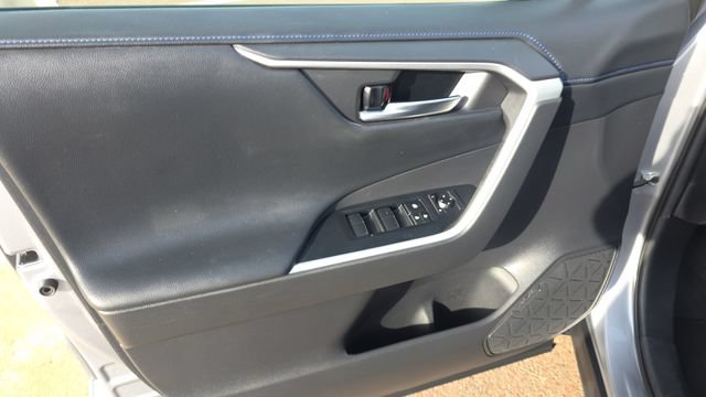 Used 2021 Toyota RAV4 XSE AWD/4WD image 10