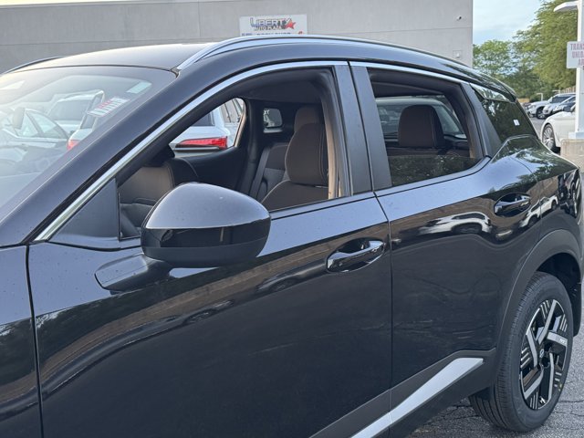 New 2026 Nissan Kicks SV FWD image 18