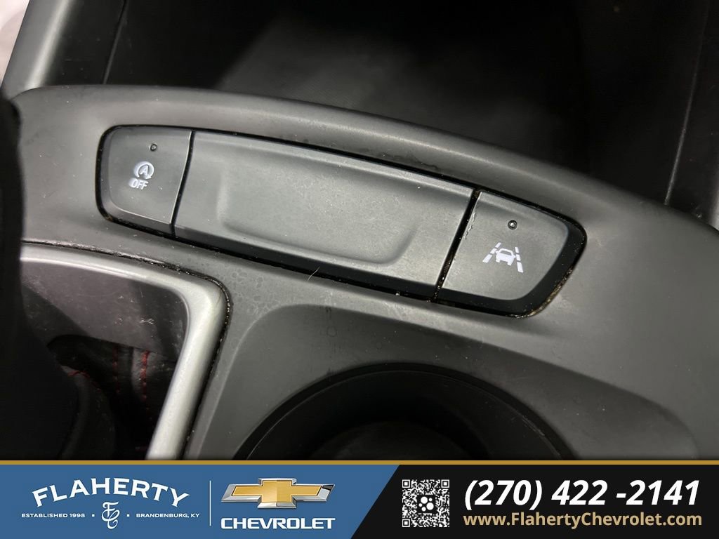 Used 2024 Chevrolet Trax RS w/ Driver Confidence Package FWD image 30