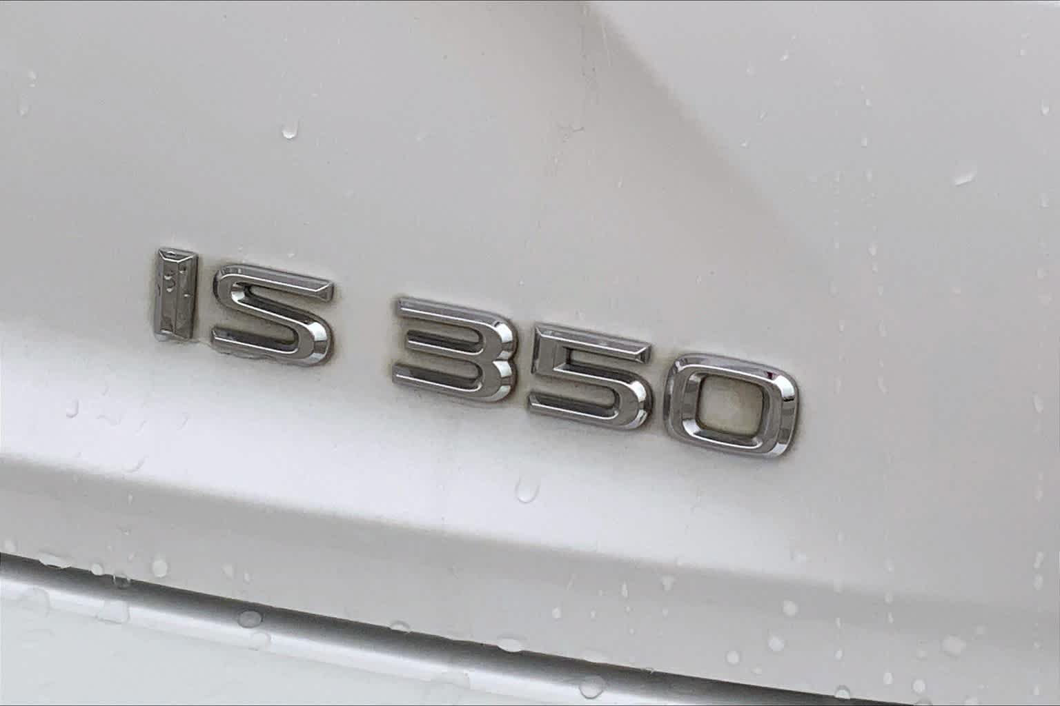 Used 2015 Lexus IS 350 w/ Navigation System Package RWD image 10