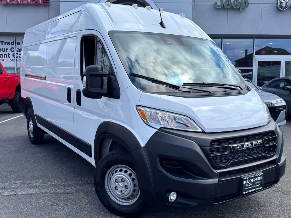 New 2024 RAM ProMaster 2500 w/ Convenience Group