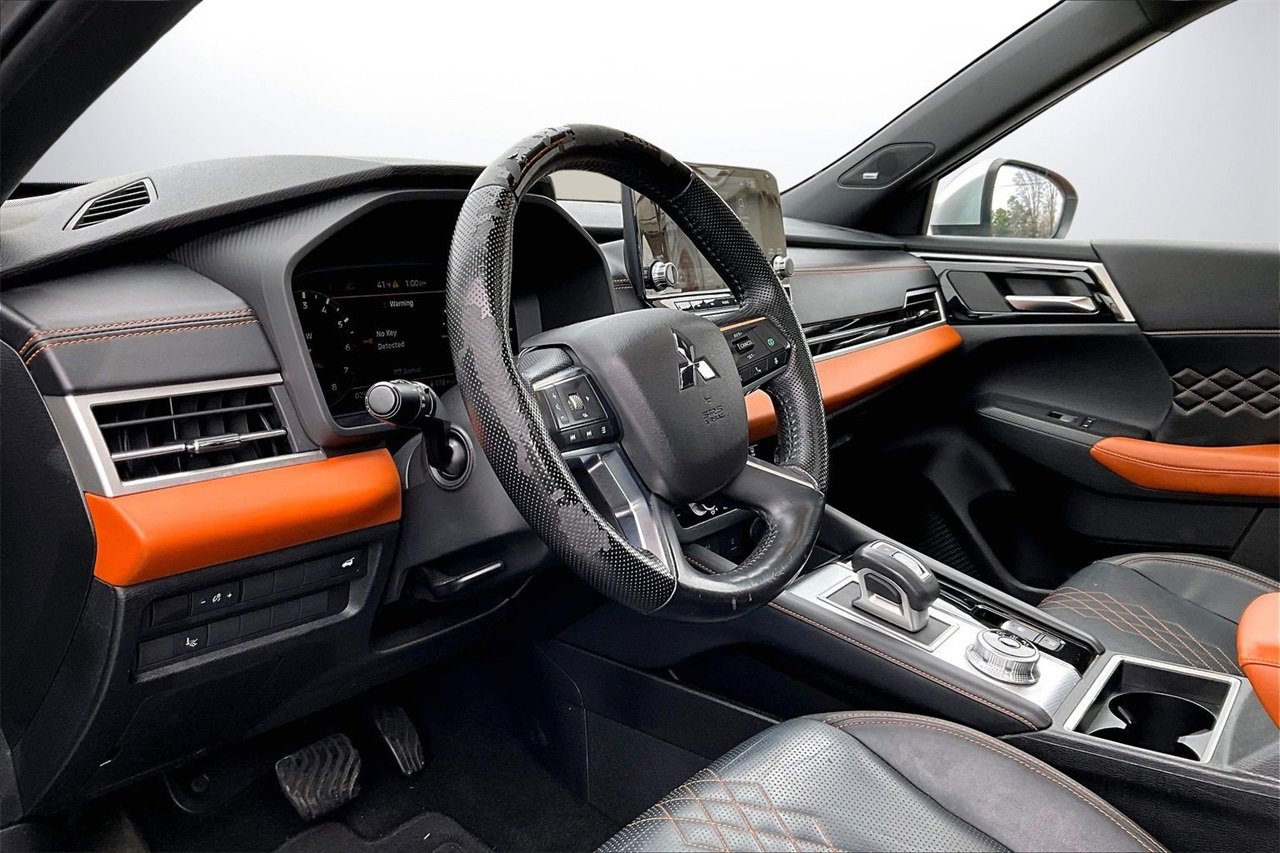 Used 2022 Mitsubishi Outlander SEL image 19