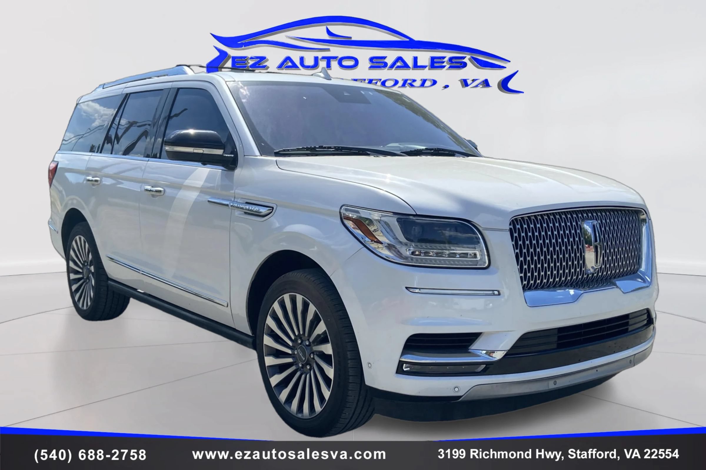 Used 2019 Lincoln Navigator Reserve AWD/4WD image 3