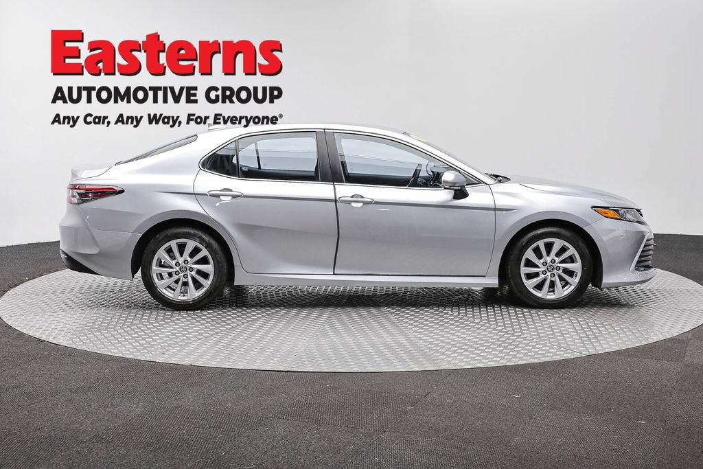 Used 2023 Toyota Camry LE FWD image 6