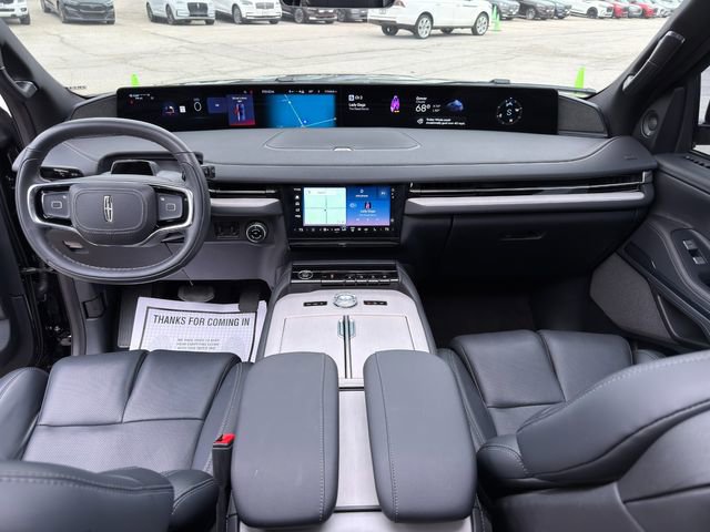 Used 2025 Lincoln Navigator Reserve w/ Jet Appearance Package AWD/4WD image 25