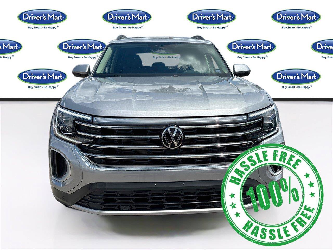 Used 2025 Volkswagen Atlas SE FWD image 2