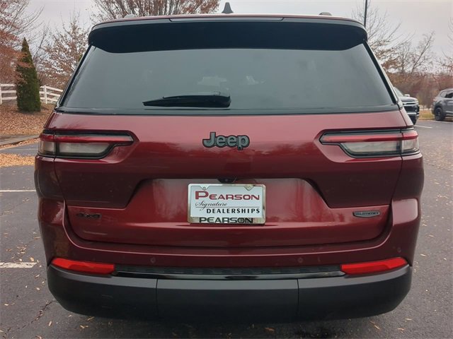 Used 2024 Jeep Grand Cherokee L Altitude image 5