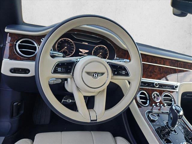 Used 2021 Bentley Continental GT image 16