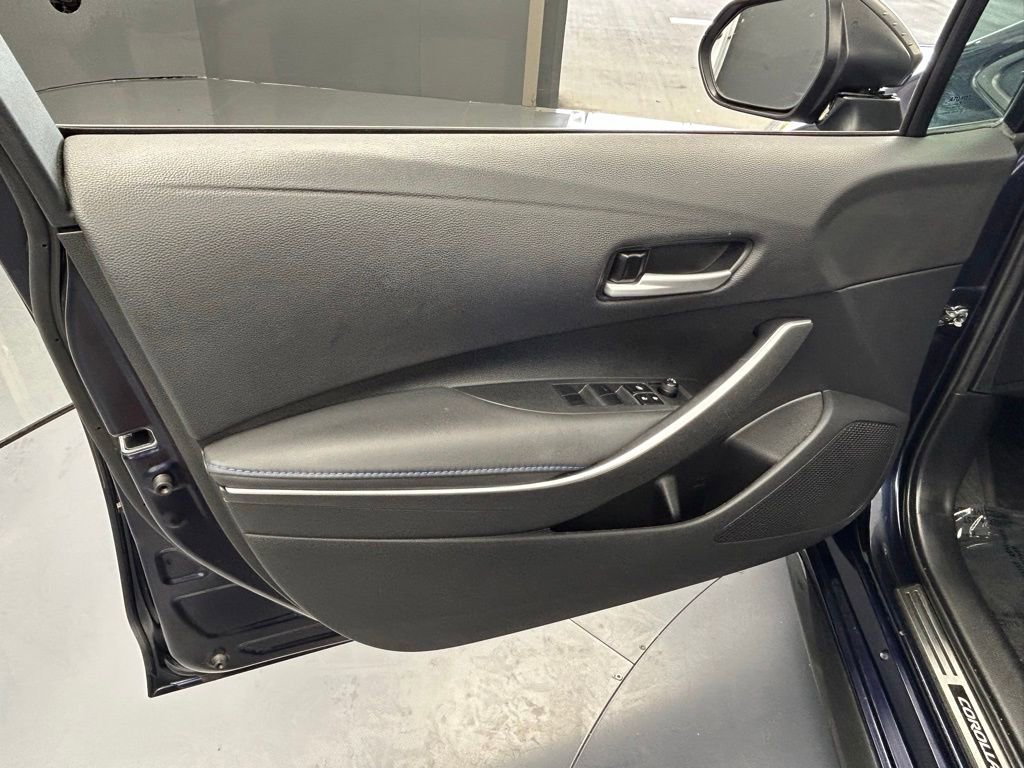 Used 2022 Toyota Corolla SE FWD image 11