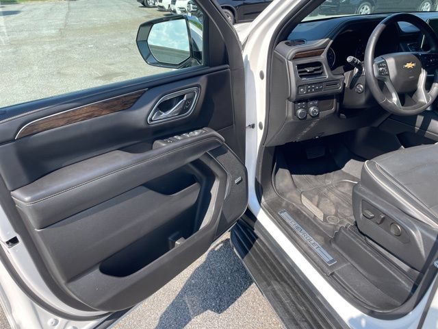 Used 2021 Chevrolet Tahoe Premier AWD/4WD image 10