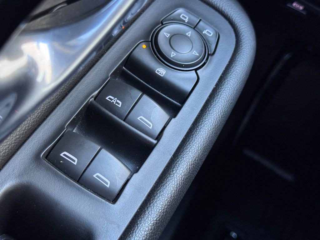 Used 2022 GMC Terrain AT4 w/ Infotainment Package II image 27