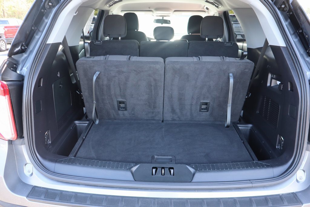 Used 2021 Ford Explorer XLT w/ Class III Trailer Tow Package image 23