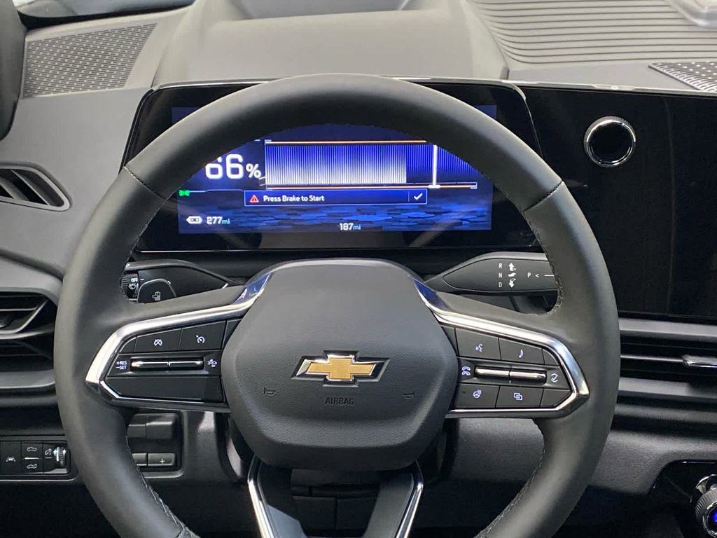 New 2025 Chevrolet Silverado EV LT image 22