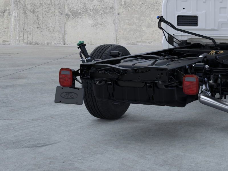 New 2026 Ford F350 XL w/ XL Chrome Package image 21
