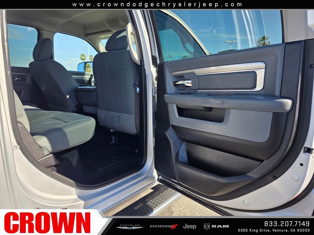 Used 2018 RAM 2500 SLT image 17