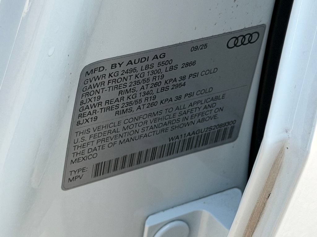 Used 2025 Audi Q5 Premium w/ Convenience Package AWD/4WD image 31