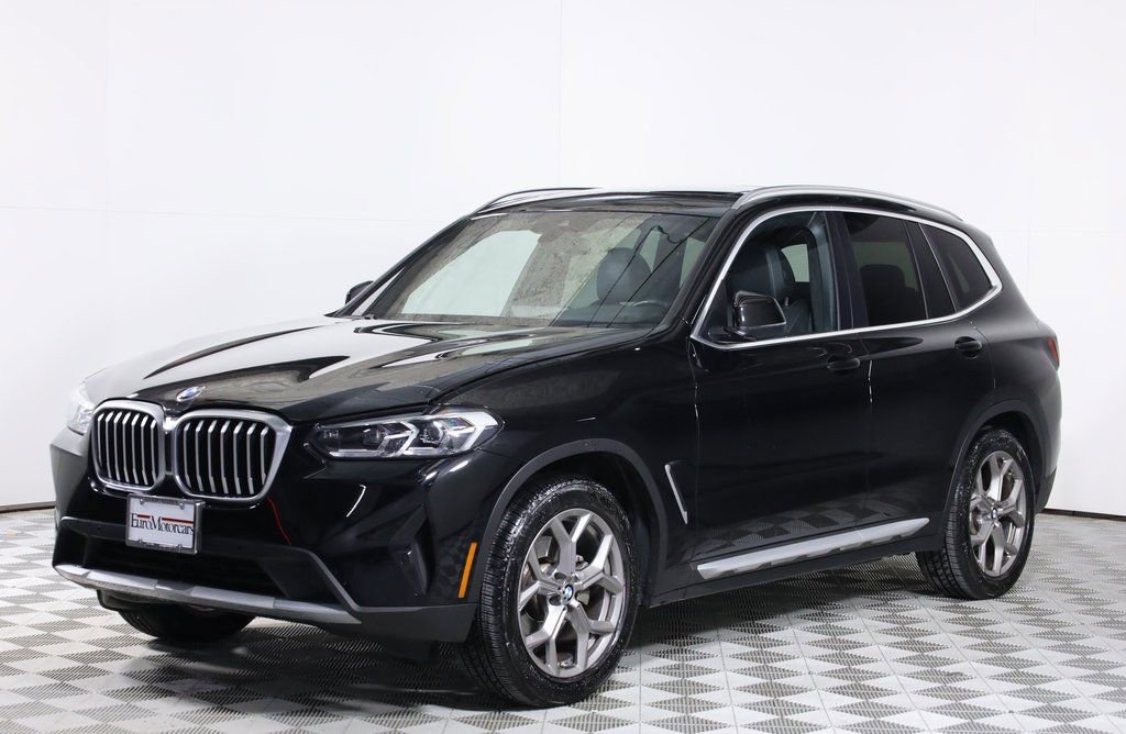 Used 2022 BMW X3 xDrive30i w/ Convenience Package w/ZPA image 3