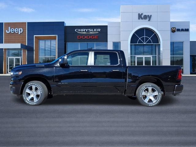 New 2026 RAM 1500 Express AWD/4WD image 3