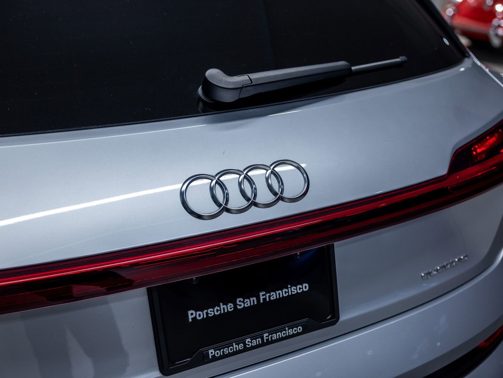 Used 2023 Audi e-tron Premium Plus AWD/4WD image 23